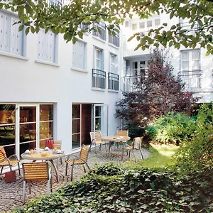 Lejlighedshotel Adagio Montmartre