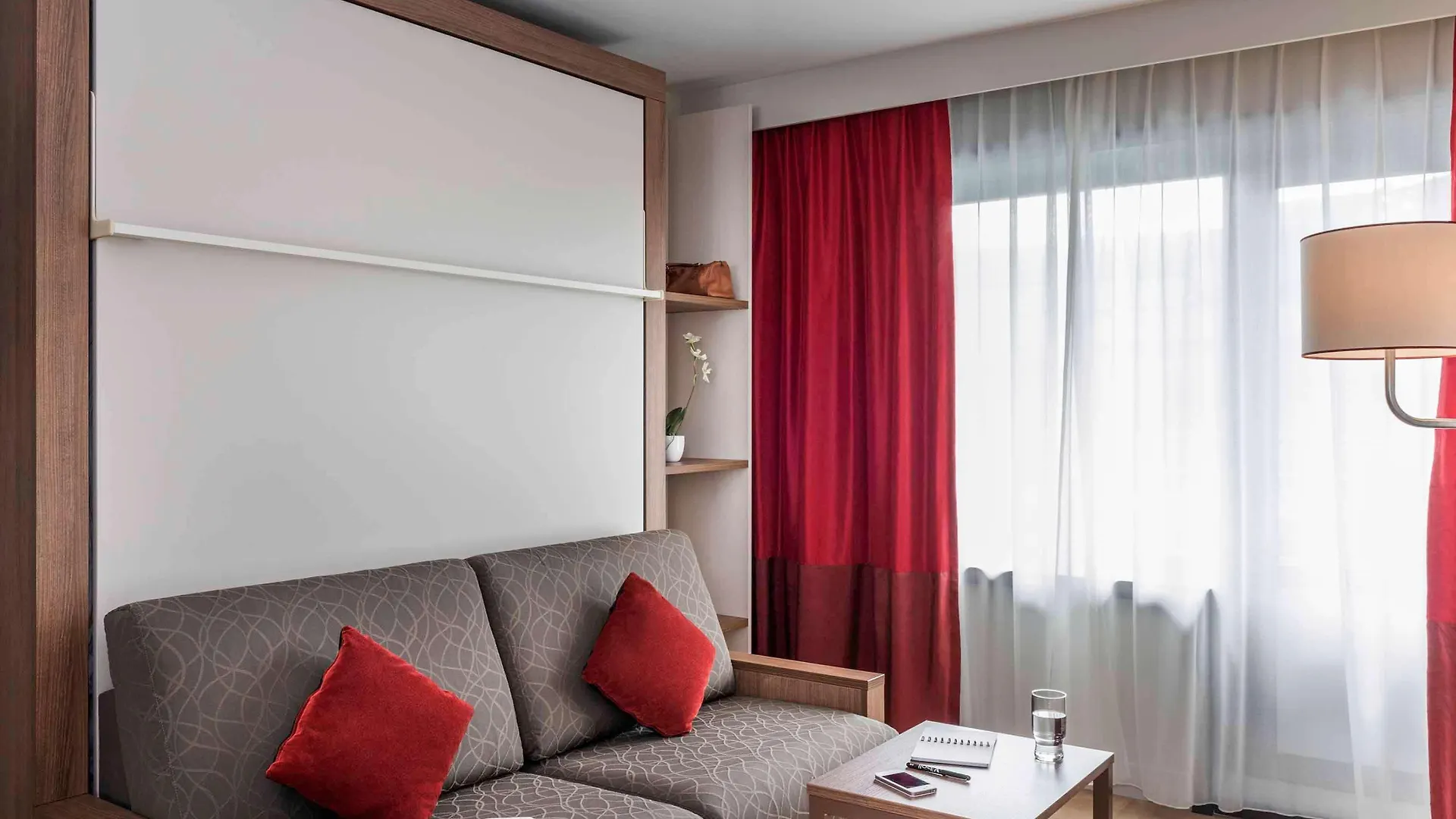 Aparthotel Adagio Paris Bercy Village